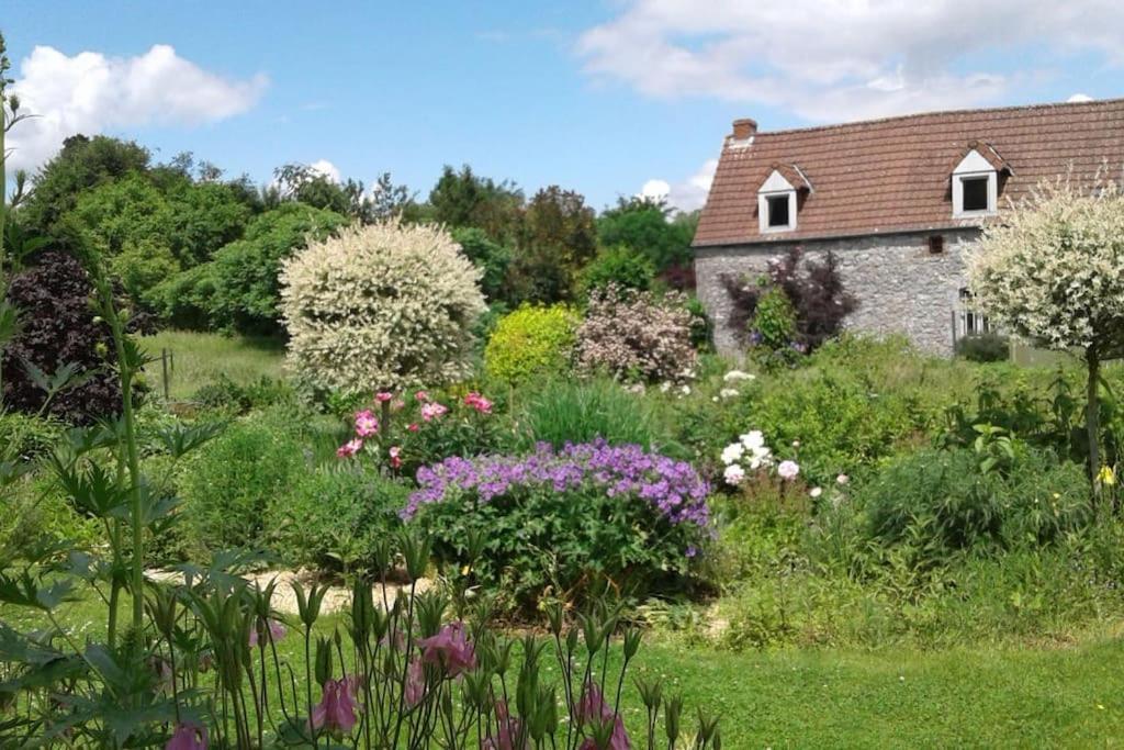 La Ferme Aux Oiseaux B&B Beaumont Exteriér fotografie